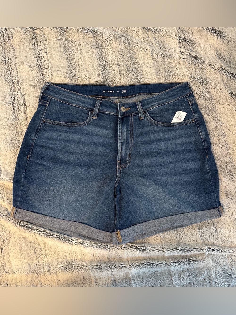 Old Navy Blue Denim Roll-Cuff Women’s Shorts